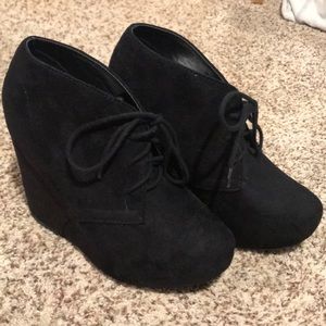 Wedge booties